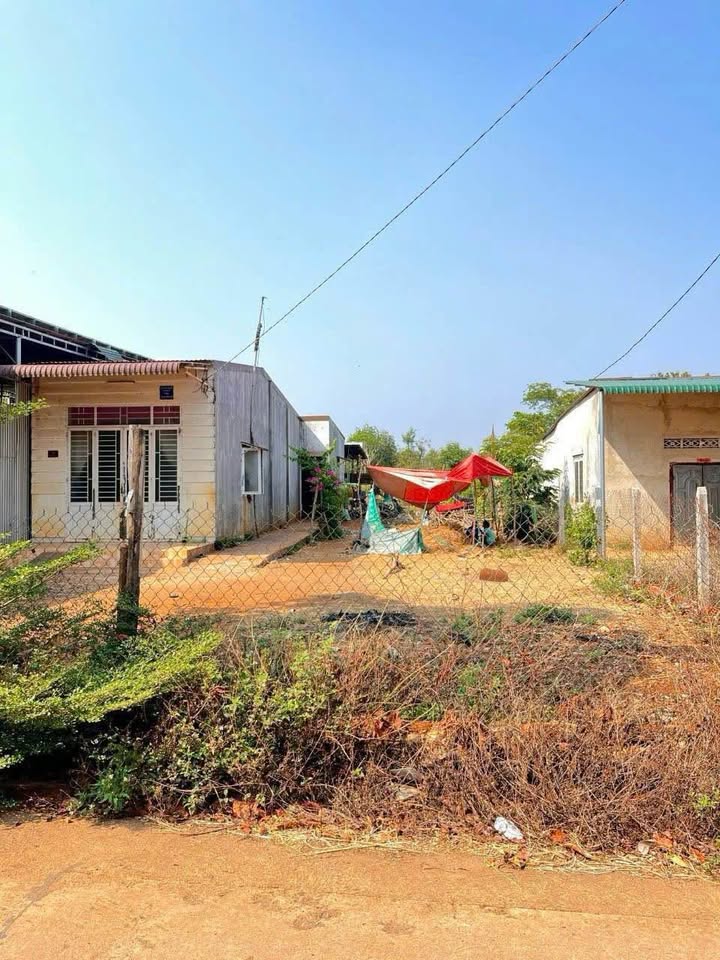 Đất vàng 5x64m, thổ cư 60m2, giá chỉ 1.39 tỷ, cách Nguyễn Thị Định 150m