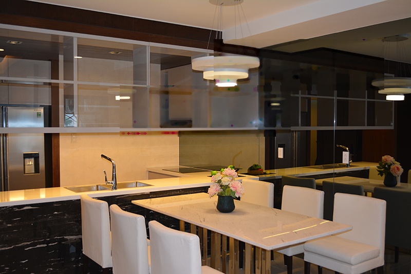 Cho thuê ngay c/c remax q.6, dt 119m2, 3pn+2wc, giá 18tr/th full nội thất nhà mới 100%