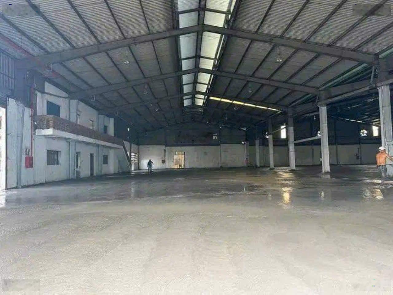 Chính chủ cho thuê nhà xưởng Tân Thới Nhất, Q12. DT: 3000m2 PCCC xe container