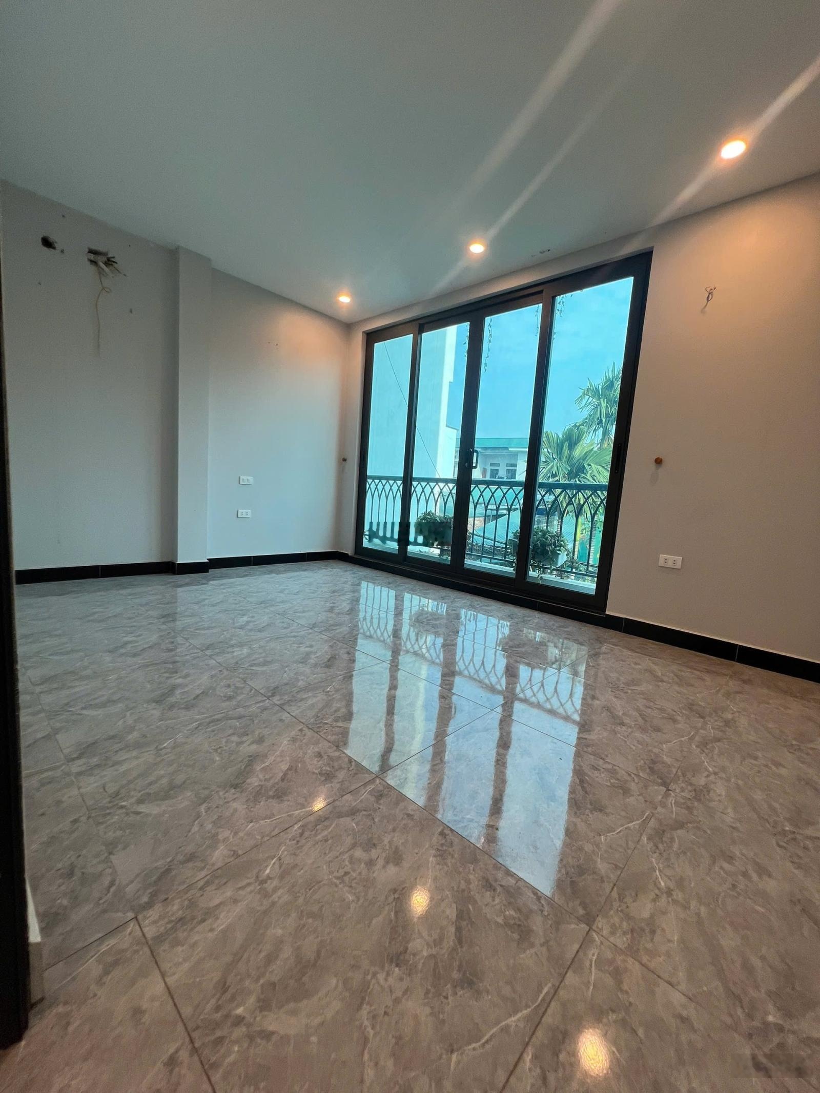 Cho thuê nhà riêng trung tâm Đông Anh