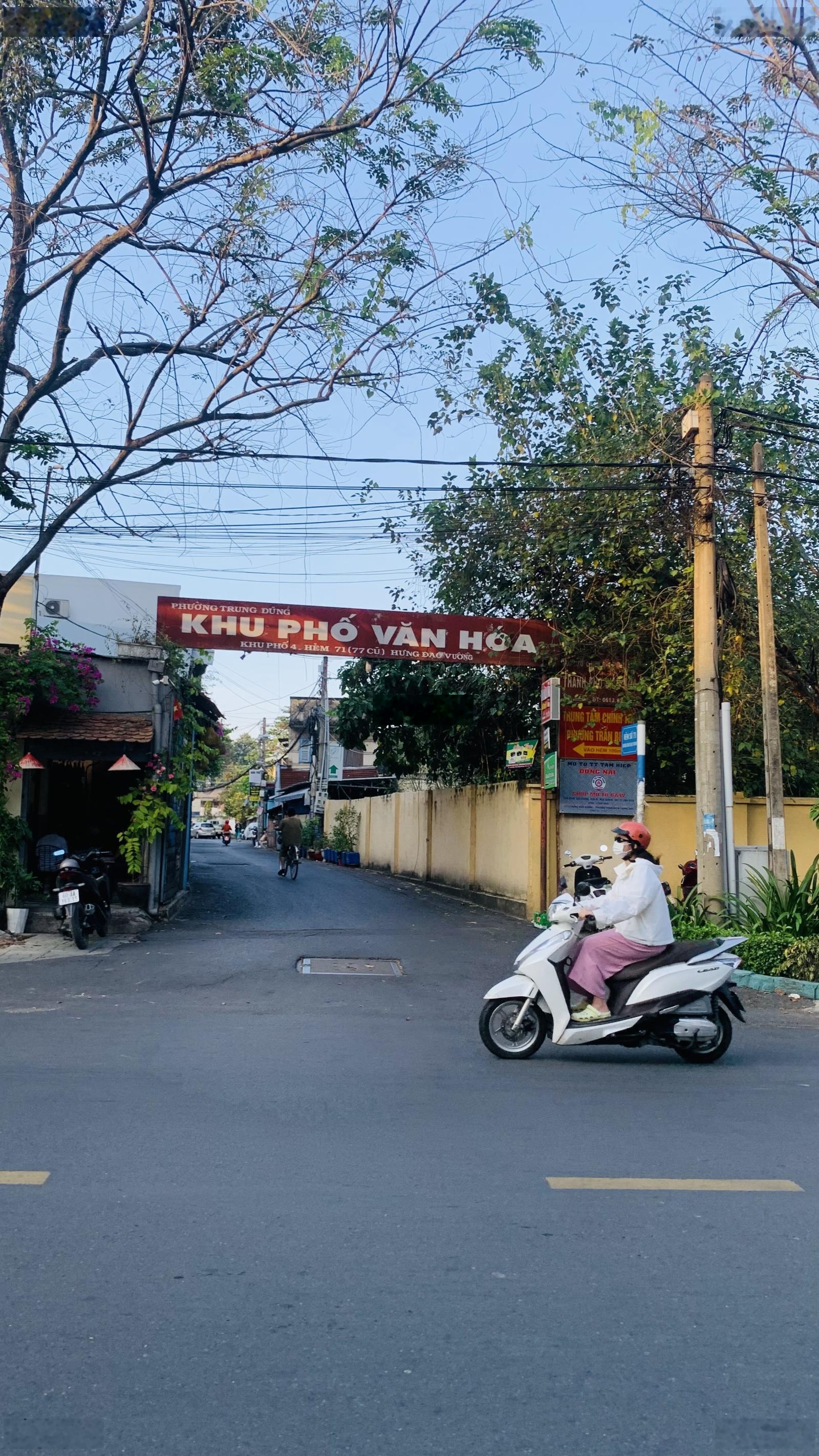 Bán đất tặng nhà cũ 128m2 đường ô tô trung tâm biên hòa p. trấn biên mới gần cv biên hùng.