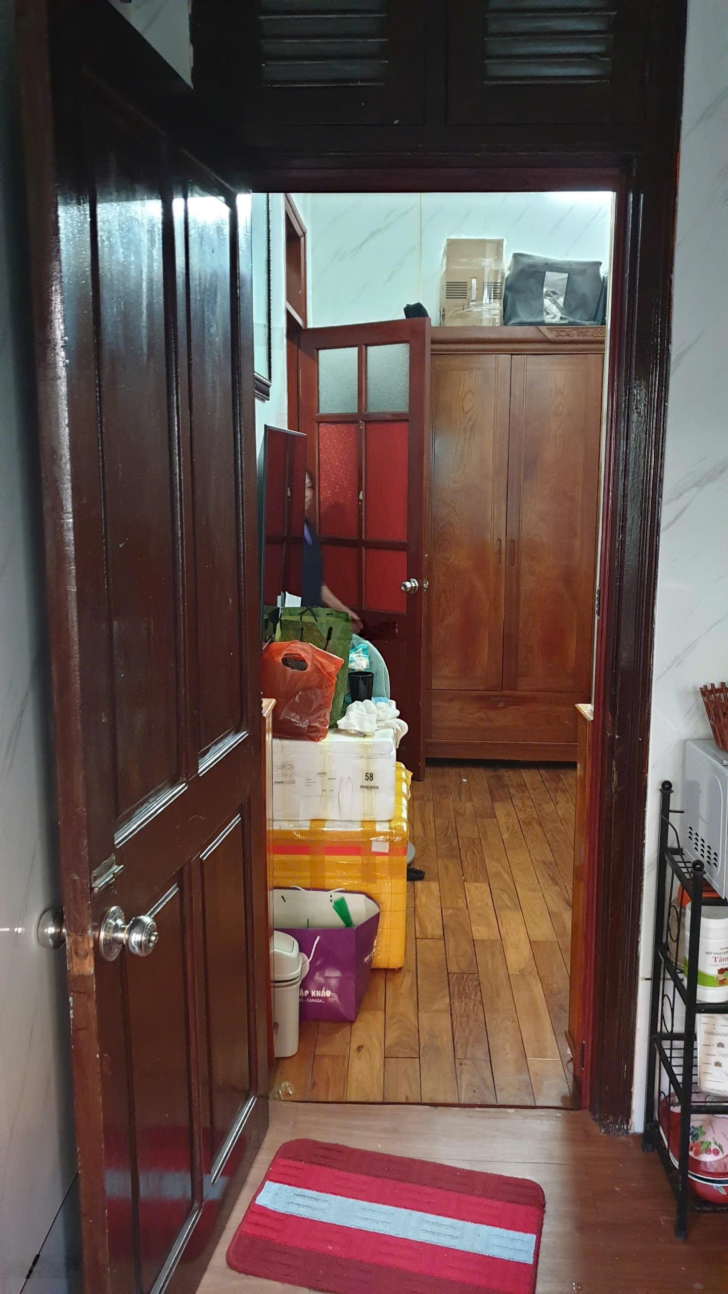 CC thuê căn hộ 3 ngủ đủ đồ nhà đẹp ở ngay Lê Văn Lương, khu ĐT Trung Hoà Nhân Chính, gần trường chợ