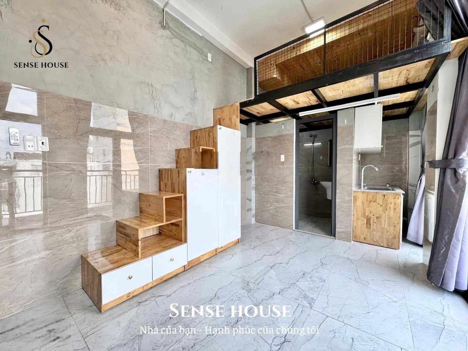 Phòng gác bancol thoáng mát đón nắng