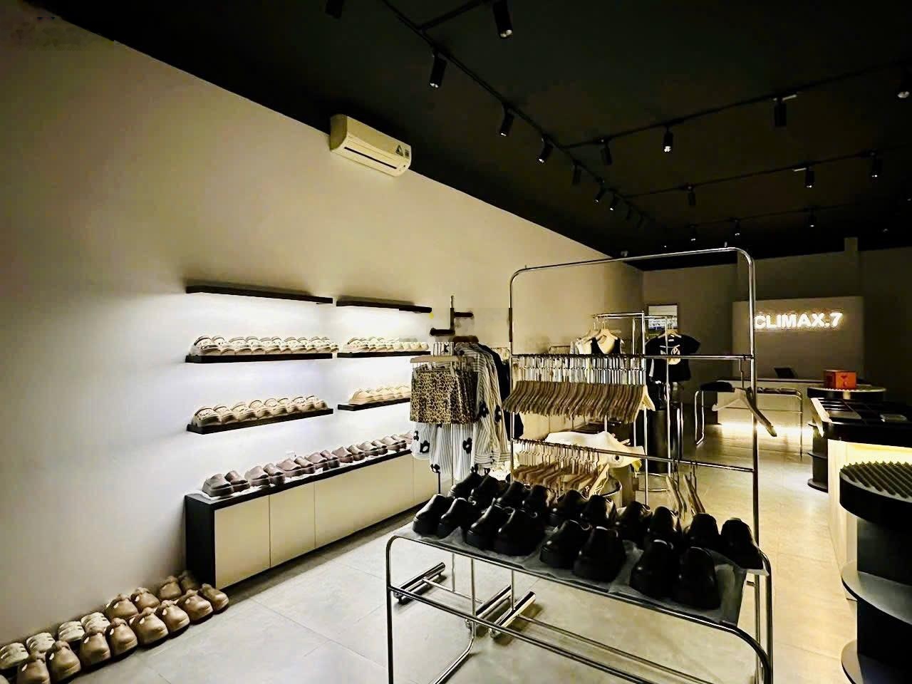 Cho thuê mặt bằng 6 mét đường phạm văn thuận ngay coopmart biên hòa chỉ 25tr