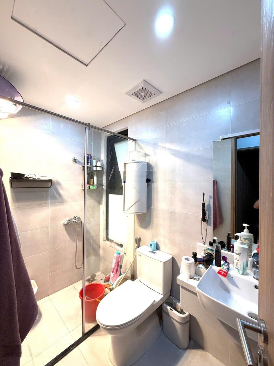 Cho thuê cc Lavender Garden, Định Công, Hoàng Mai, 2PN, 2WC, gần full đồ, 70m2, 11tr