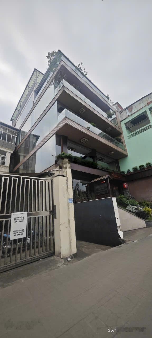 Siêu phẩm! Cho thuê lô góc Quang Trung siêu đẹp giá hạt rẻ. 60m2x6T MT lô góc 14m cực rộng