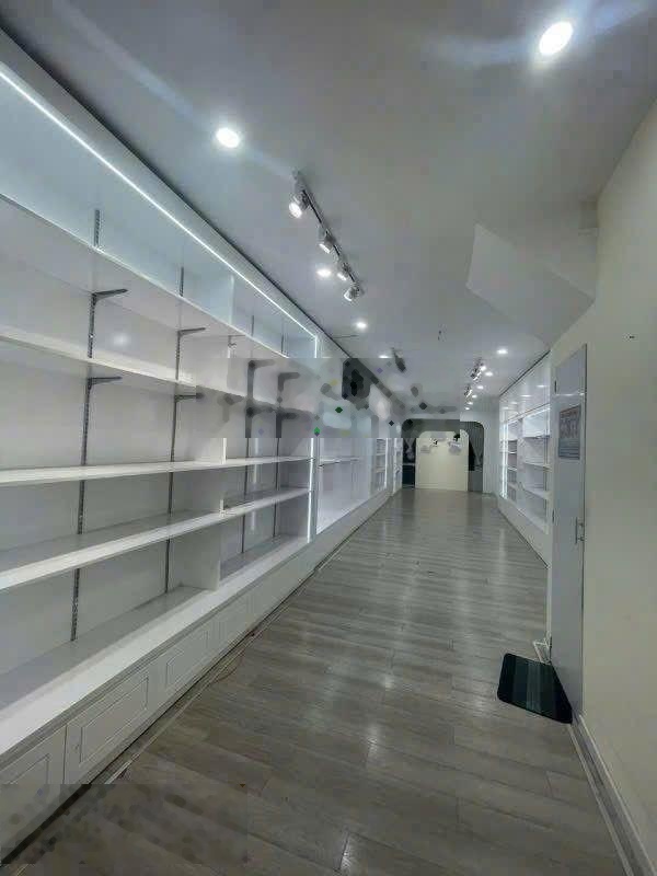 Cho thuê nhà mặt tiền nguyễn thị minh khai - nha trang ( đoạn không con lươn )