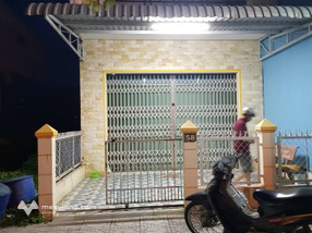 Nhà 58 Cách Mạng Tháng 8, Hà Tiên, 5mx20m, 5 triệu/tháng