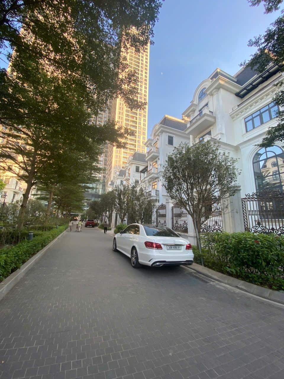 Bán BT tại Mon City - Hải Đăng City, 99.5 tỷ, 266m2, 5PN, 5WC