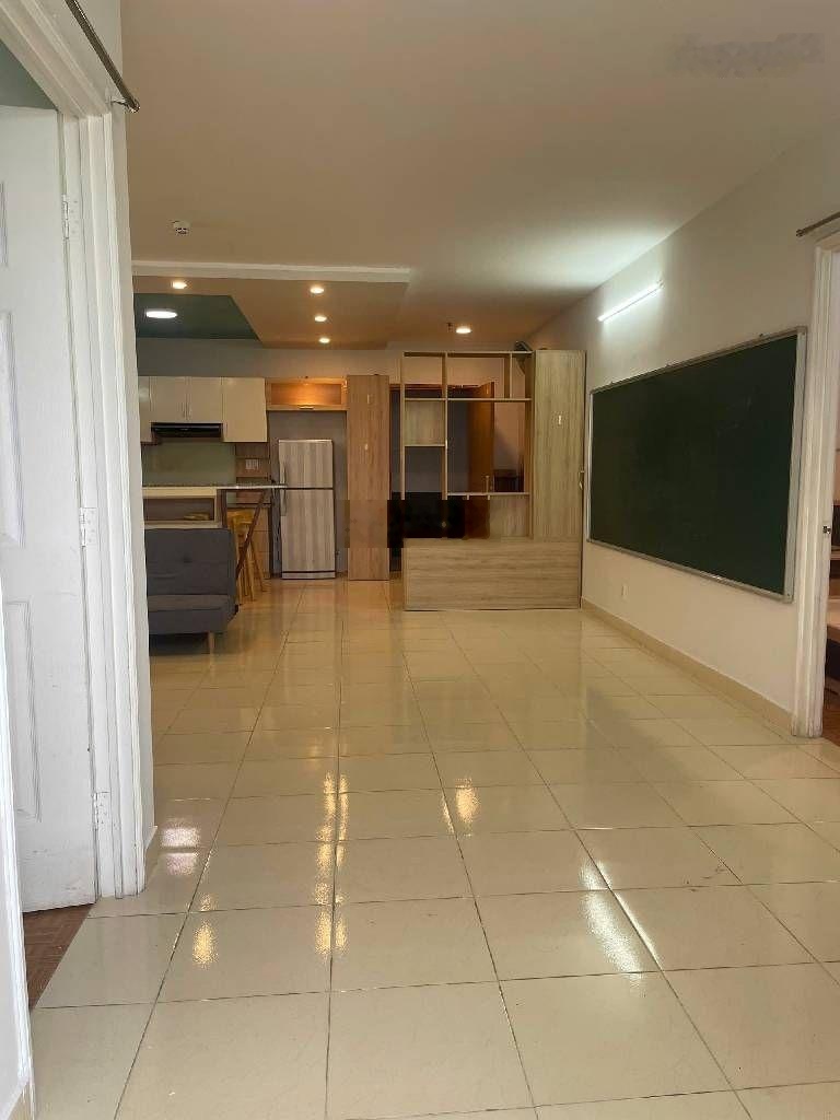 Rất lâu mới có 1 căn bán -chung cư 75a tô hiệu-tân phú -90m2-3pn -chỉ 3.x tỷ