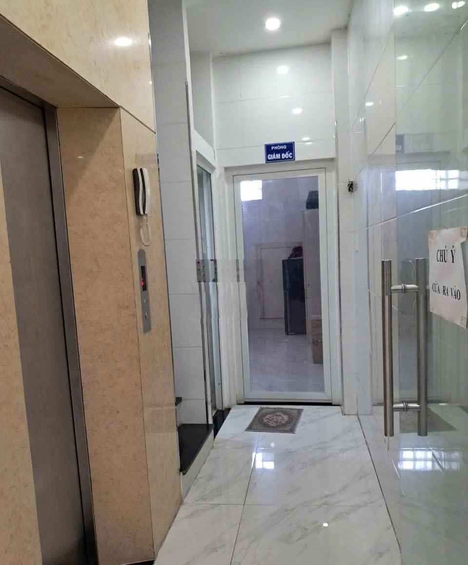 Cho thuê nhà MT Tân Hương. Diện tích 4x20m trệt 3 lầu. Giá thuê 25tr/tháng