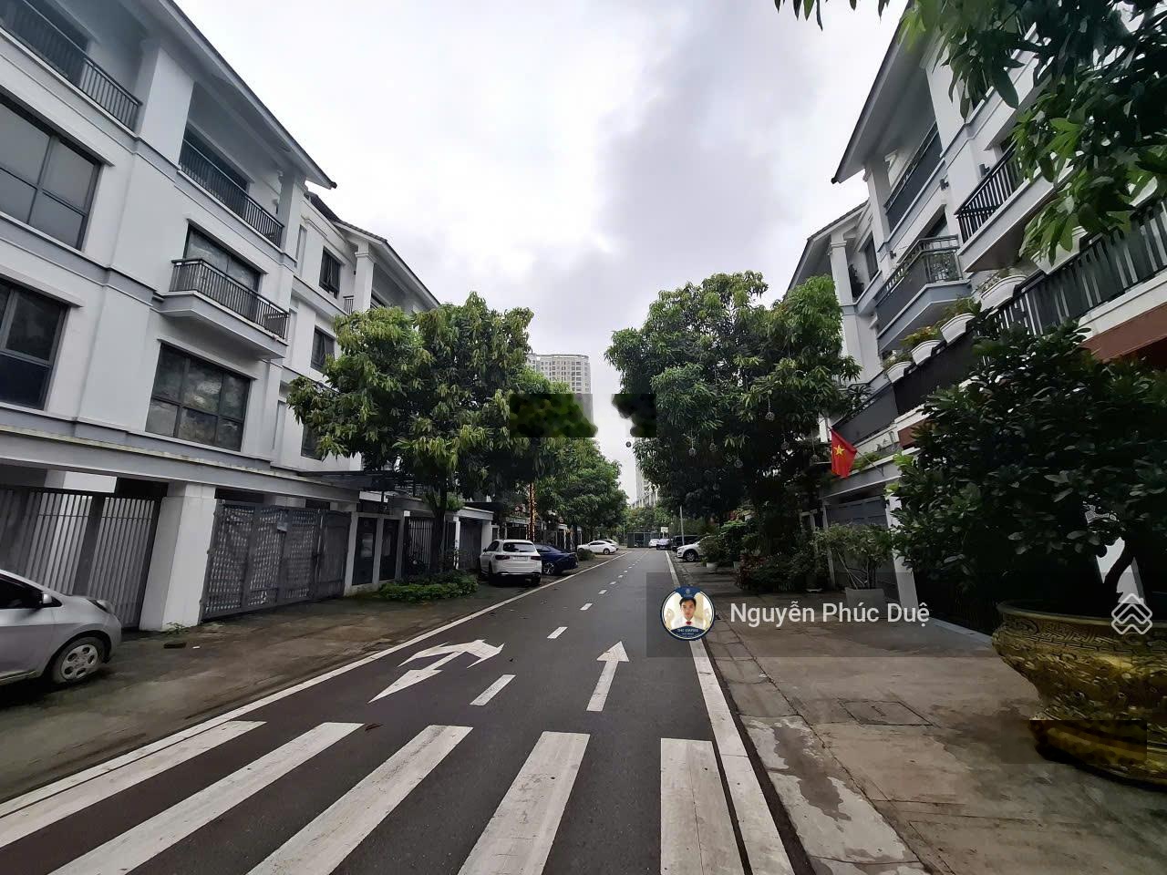 Biệt thự Góc Gamuda Diện tích 120m2 xây 4 tầng vị trí đẹp: 0972895549