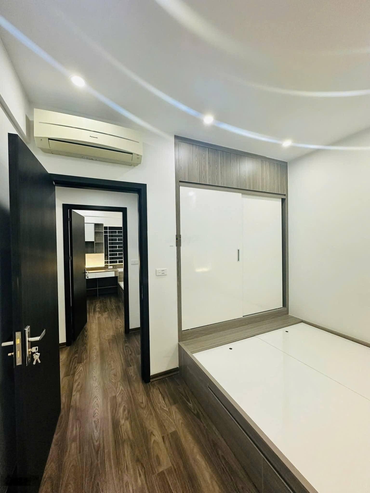 Chính chủ bán căn hộ chung cư VP5 bán đảo Linh Đàm sổ đỏ chính chủ 45,3m2