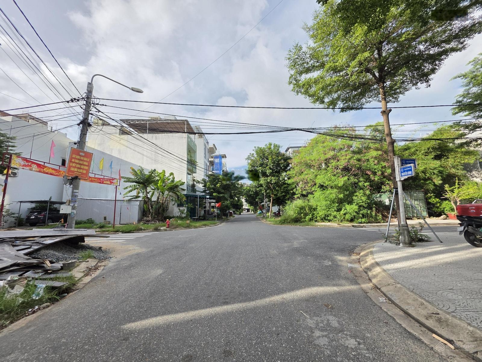 Chính chủ bán Lô đất đường ô tô Đường NGUYỄN ĐÌNH, Sơn Trà