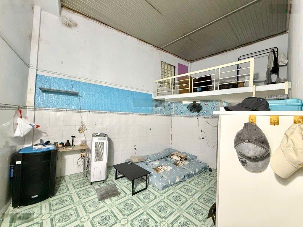 Bán đất tặng dãy trọ dòng tiền 120 tr/năm (6x16)96m2.chỉ 3.x tỷ mô tả chi tiết: