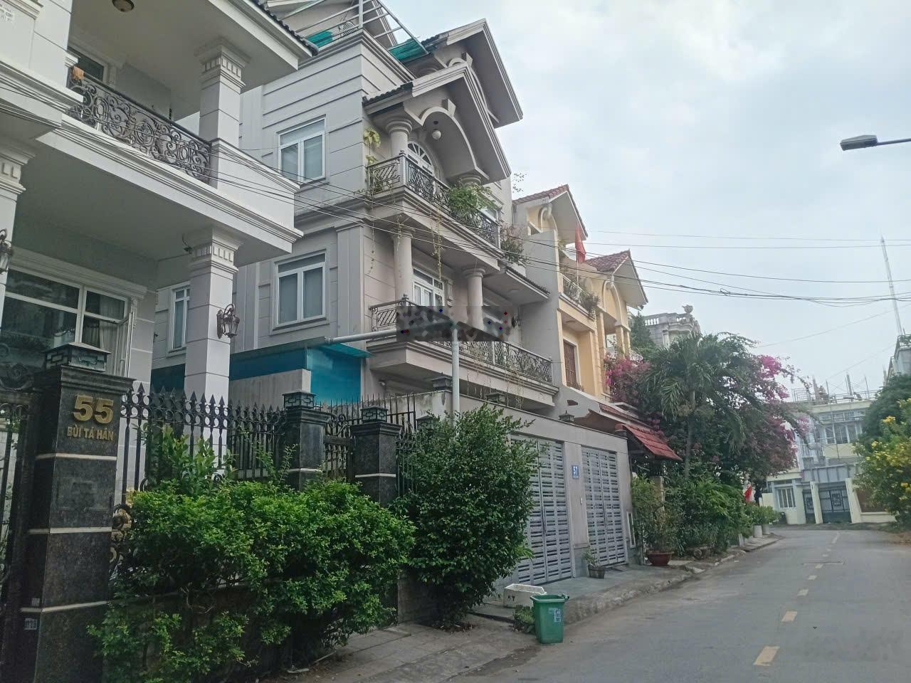 Siêu phẩm góc 2 MT rẻ nhất Bùi Tá Hán, An Khánh, 11 X 17m, 1 hầm 4 tầng, ~169tr/m2, bán gấp 30 tỷ