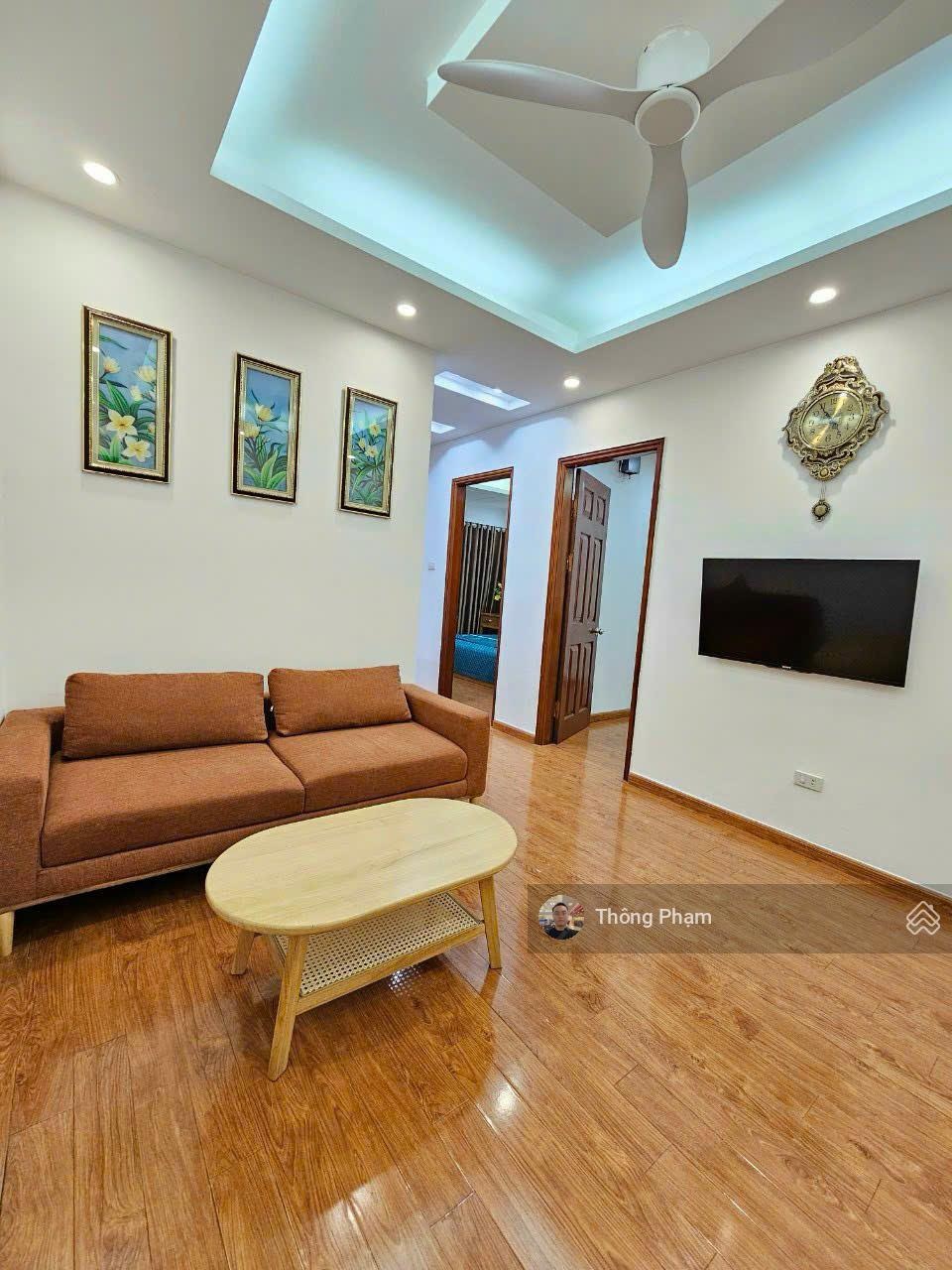 Bán căn hộ 50m2, 4,6 tỷ ở Chùa Láng, Đống Đa, toà nhà N02 Chùa láng- ngõ 84 chùa láng