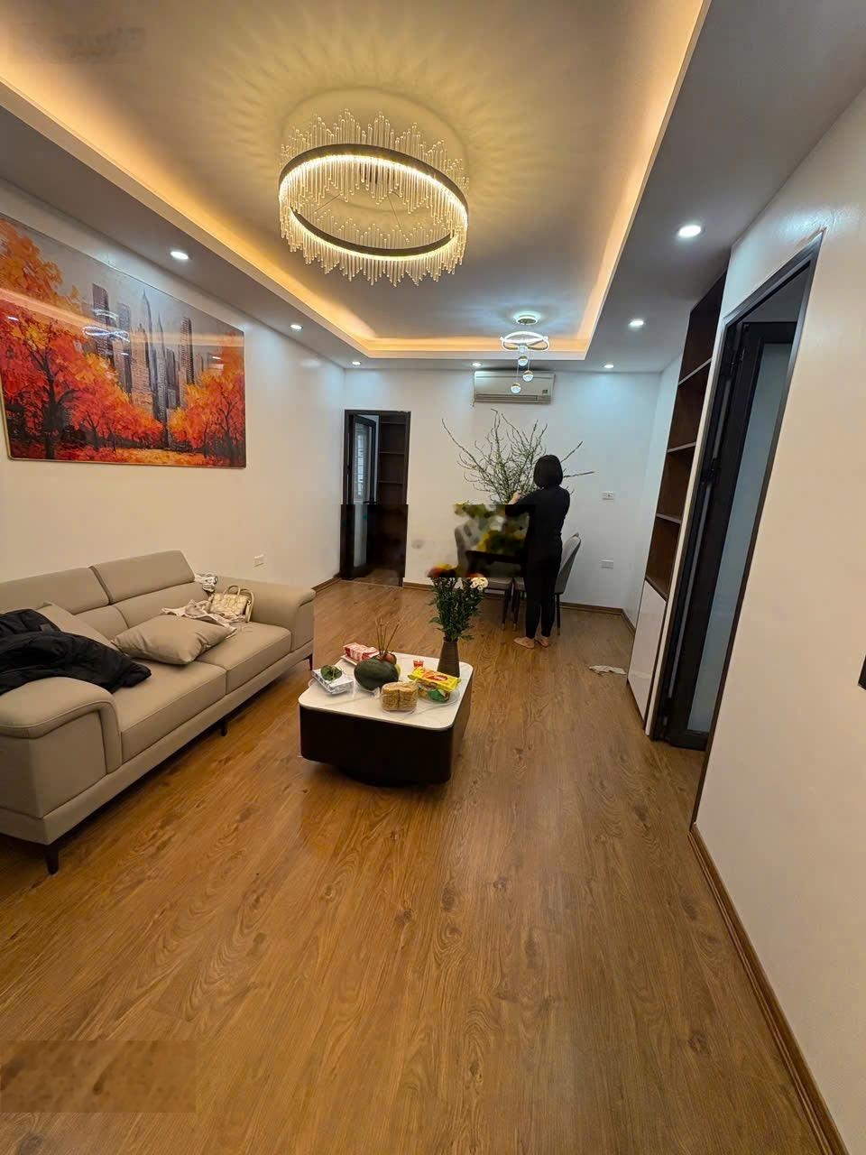 Bán Căn Hộ Tập Thể tại Phường Nghĩa Đô, Cầu Giấy, Hà Nội, giá cực chất 4,385 tỷ, 31/70m2