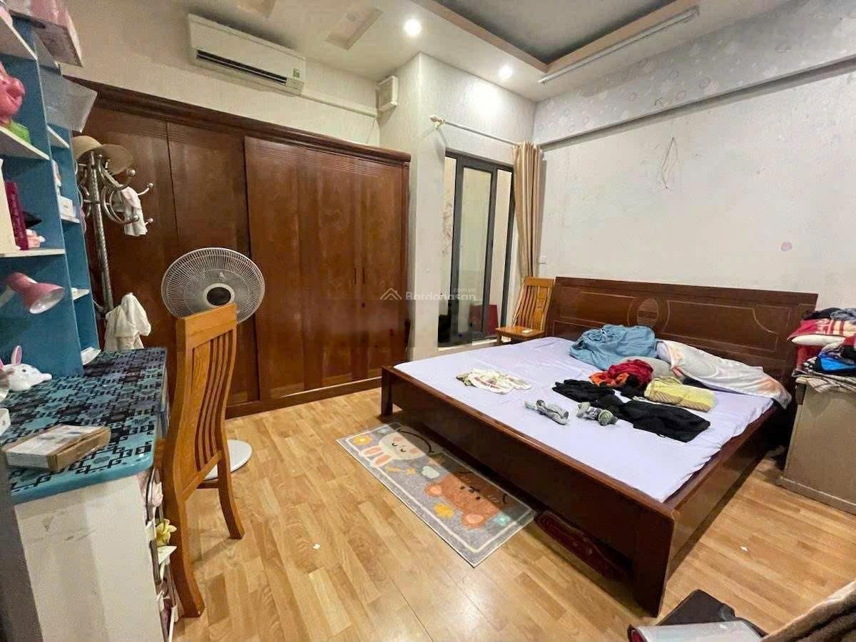 Bán nhà mặt phố Lạc Trung, 78m2, giá thỏa thuận, Q. Hai Bà Trưng, HN, hot!