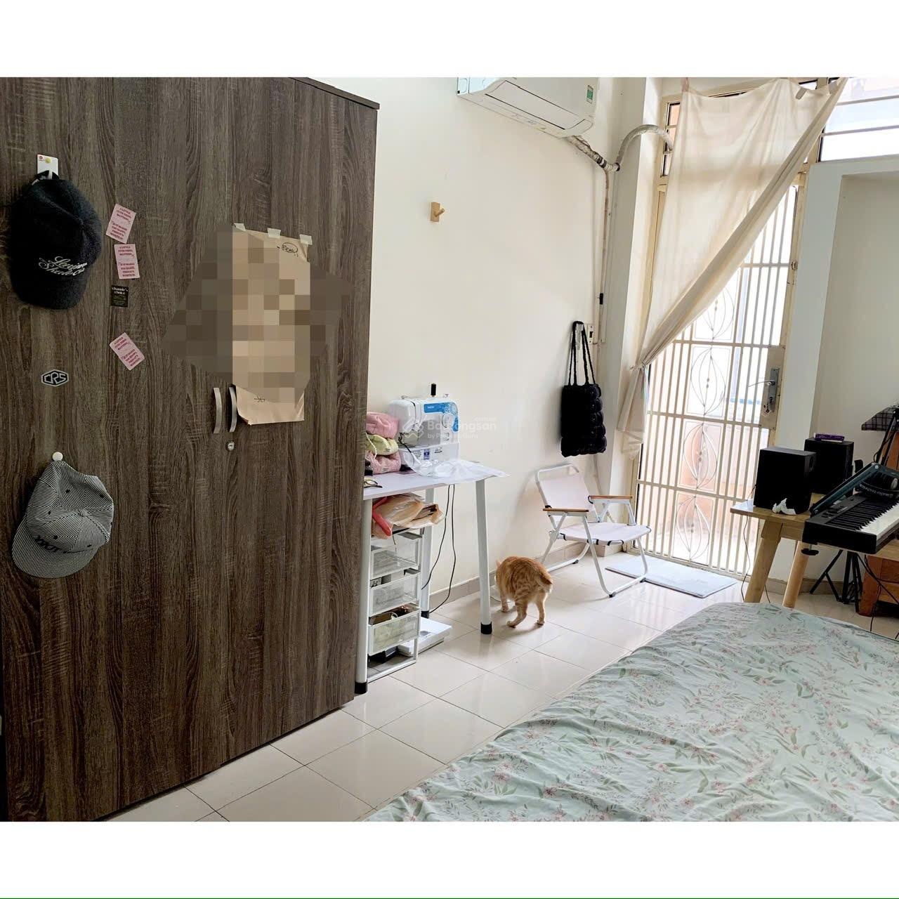 Phòng Ban công & Cửa sổ thoáng mát tại Nguyễn Trọng Tuyển Phú Nhuận