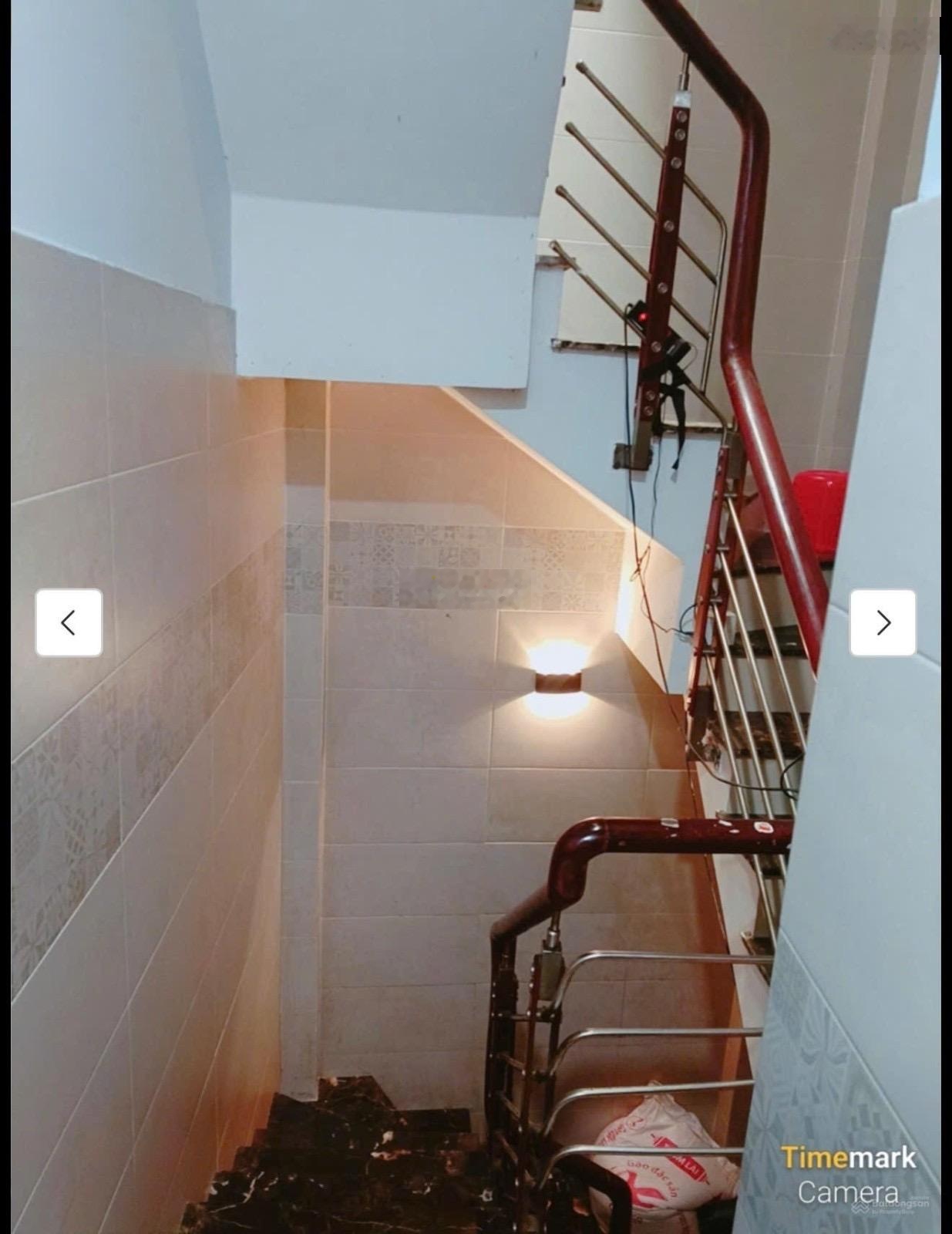 Bán nhà lê hồng phong, quận 10, 4 tâng, 3 pn, 3m x 7m, giá 3.99 tỷ.