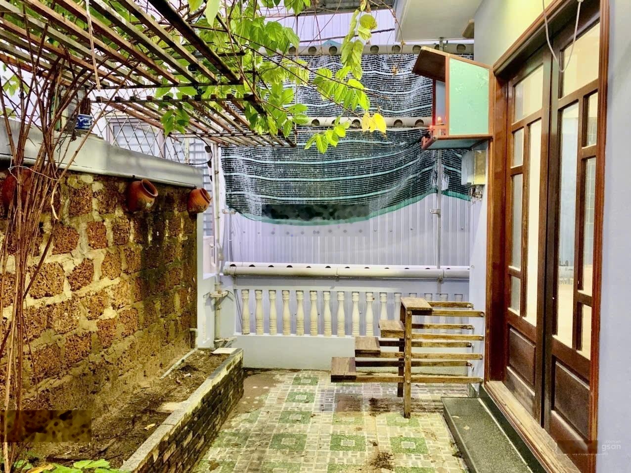 4 tỷ nhỉnh nhà 2 tầng đẹp kiên cố dt 76,8m2 ngang 6.79m thoáng sáng như villa minihoàng thúc trâm