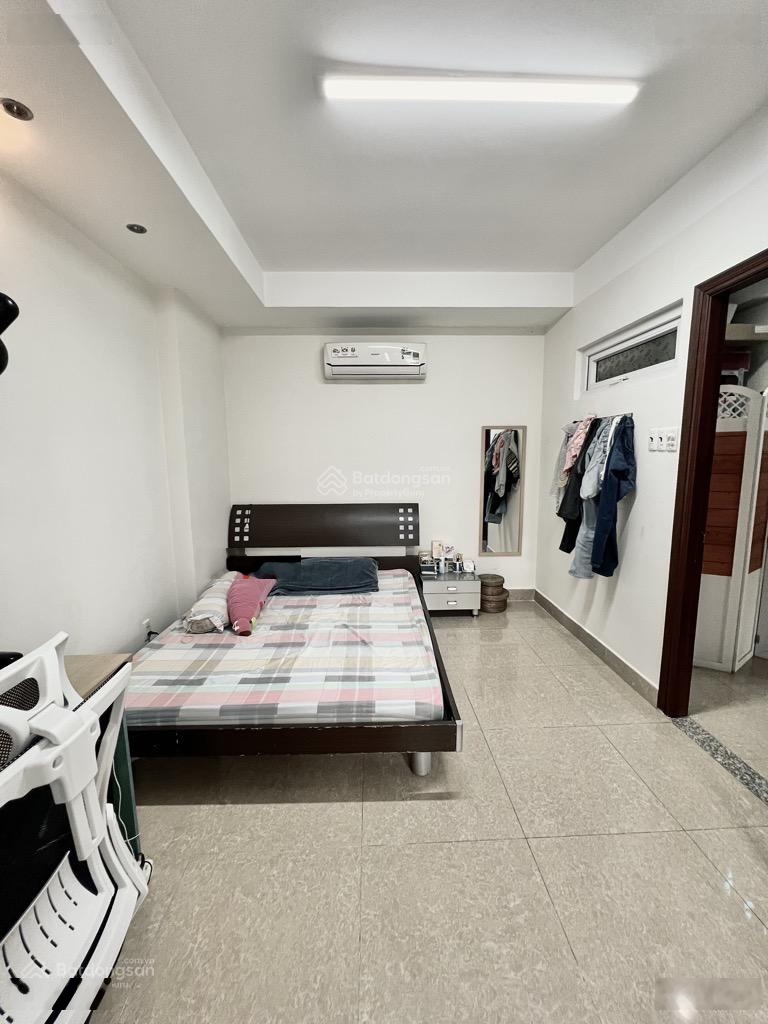 Biệt thự quang trung ngay ngã 5 chuồng cún - đối diện ubnd gv - hẻm 1/- xe hơi ngủ - 6*15 4pn-12ty