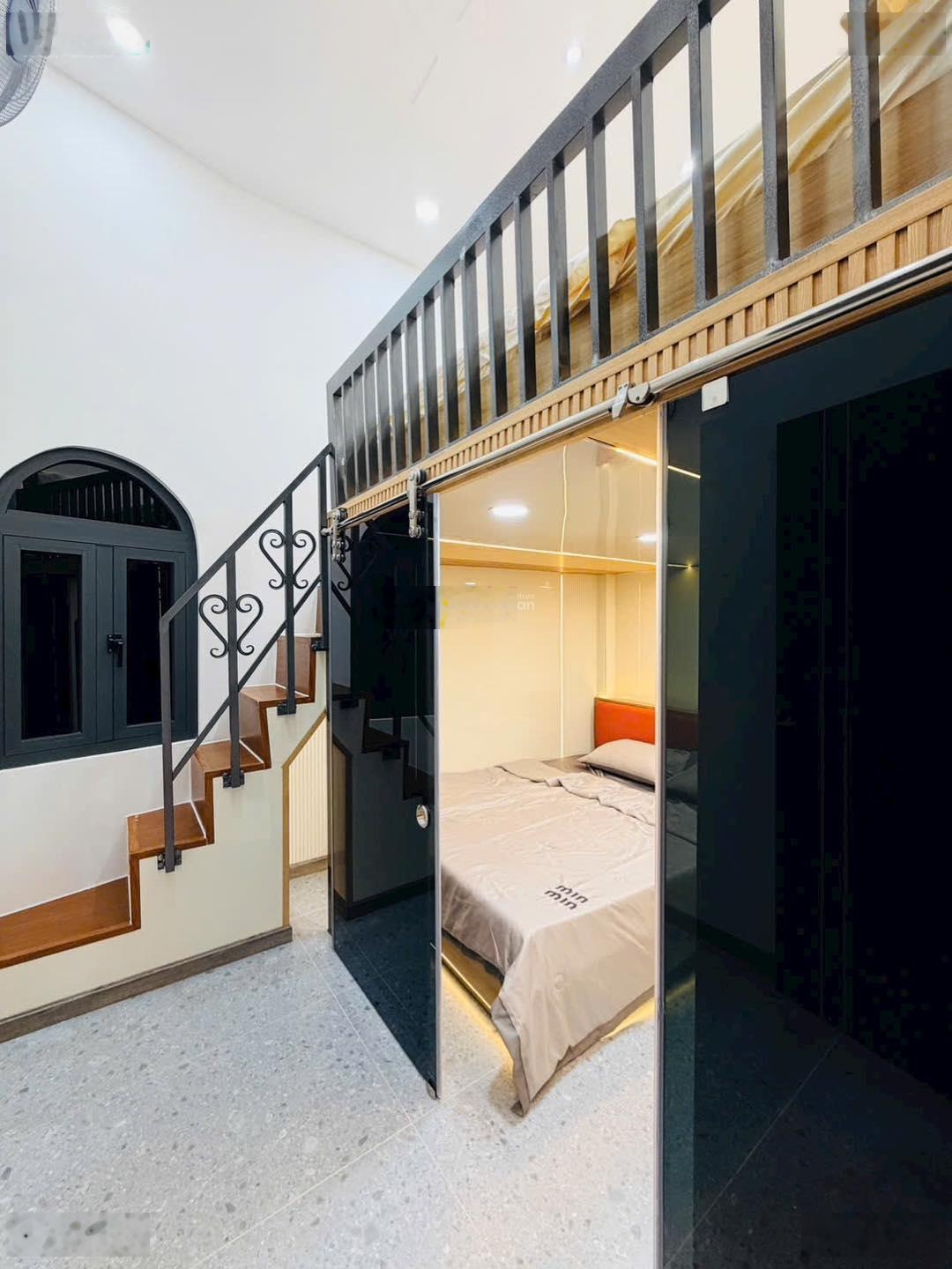 Chị Như đang kẹt tiền bán nhà đường Nguyễn Đình Chiểu Phường 3 Quận 3 giá tốt 2 tỷ 350tr 65m2