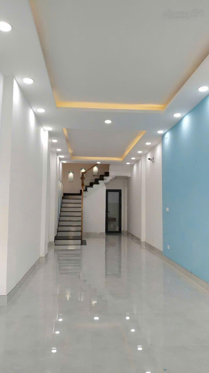 Bán gấp trong tháng - Bán nhà mặt tiền Võ Thị Sáu 55.4m2, 3 tầng - Giá bán 15.5 tỷ