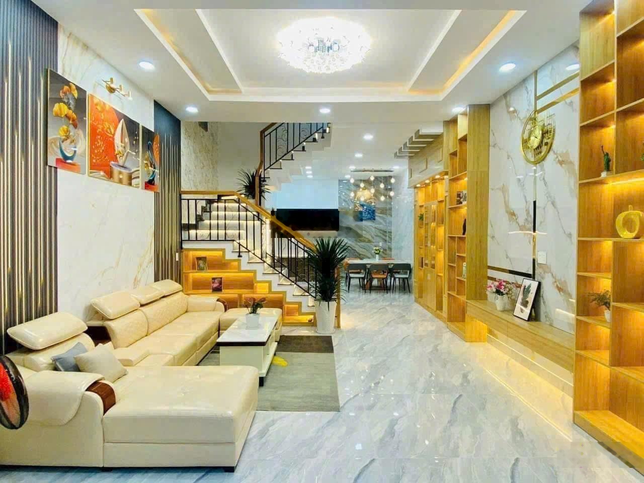 Nhà Yên Thế, P2, Tân Bình - Đang có hợp đồng cho thuê 10tr/tháng