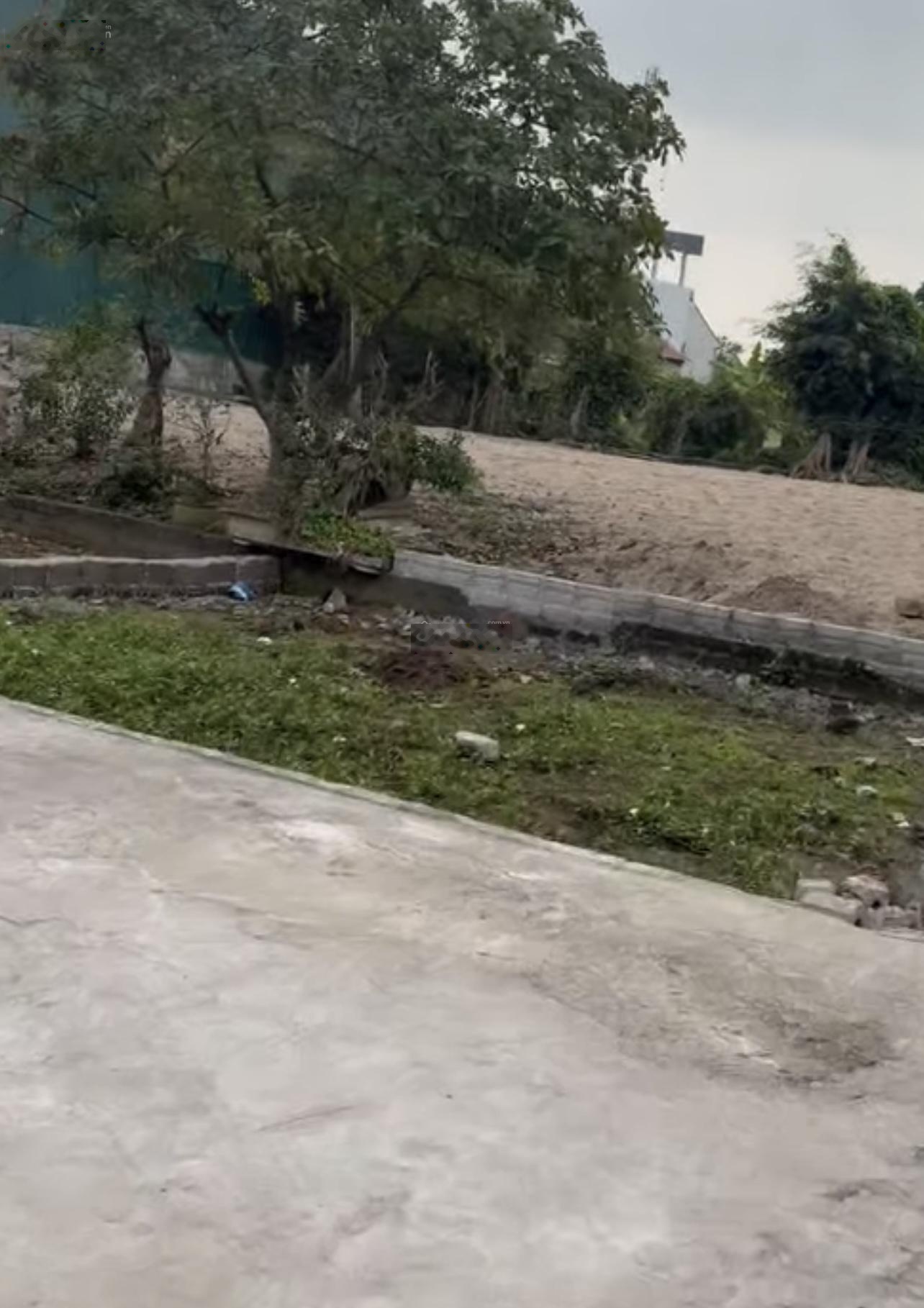 Xâm Thụy Hồng Vân Thường Tín lô góc DT41 MT5.05 giá 3.1tỷ. Ô tô 7 chỗ vào đất ngõ thông sát cầu Mễ