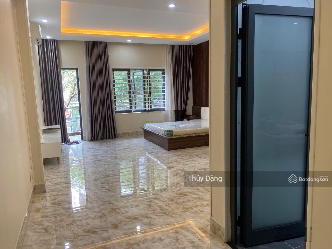 Cần bán nhà 3 tầng đường 10m5 Tiểu La gần sát đường 2/9( 100m2 Ngang 5m) giá 16 tỷ5