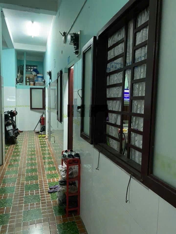 Cho thuê phòng trọ Q6 - lầu 1 - 12m² - Giá chỉ 2.1 triệu/tháng