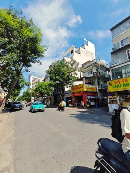 Bán đất 50m2, hẻm rộng rãi, cách 2 căn ra hẻm oto lê văn sỹ - huỳnh văn bánh