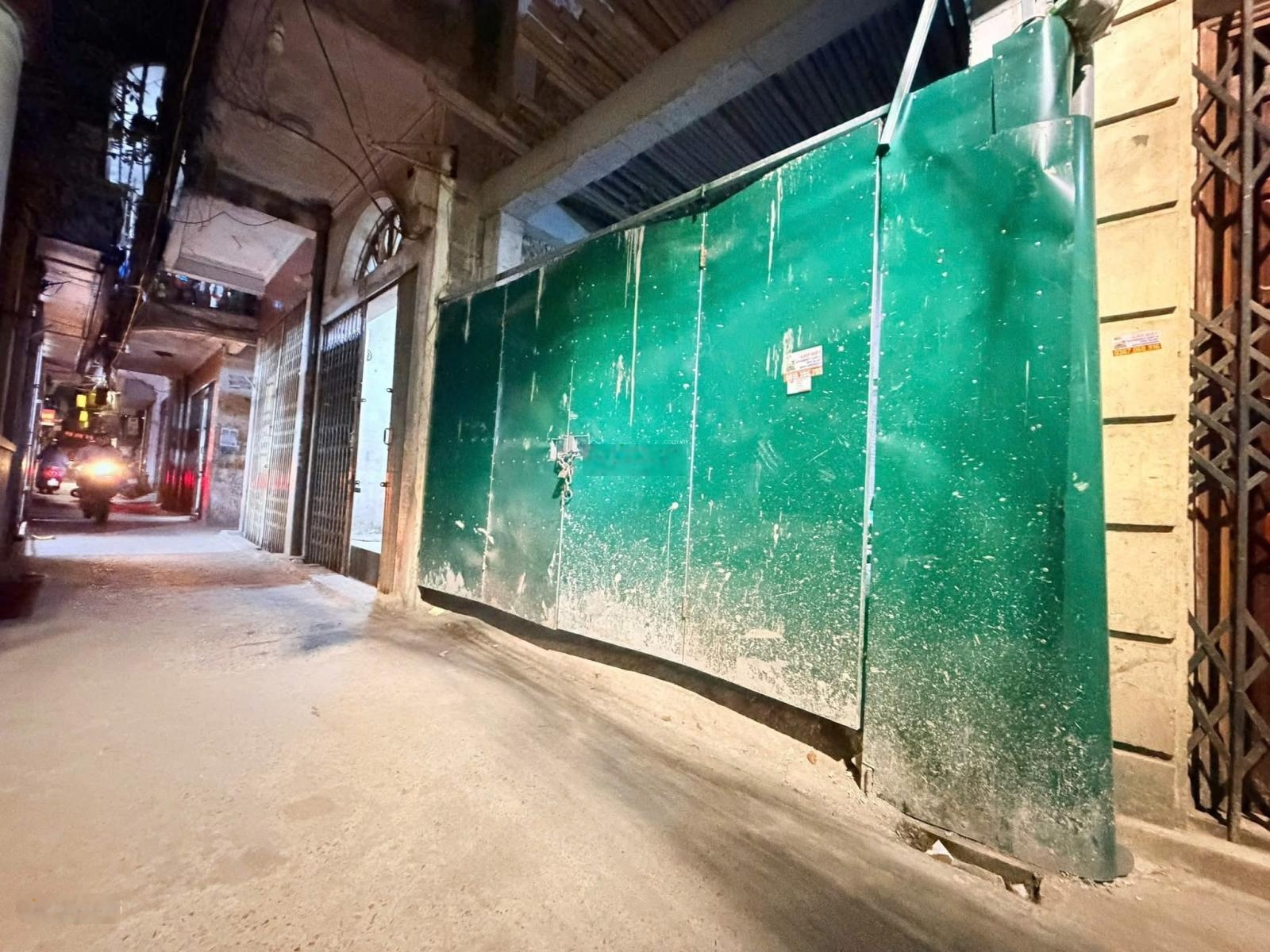 Hiếm trong phân khúc - 6 tầng thang máy - dẫn là chốt luôn