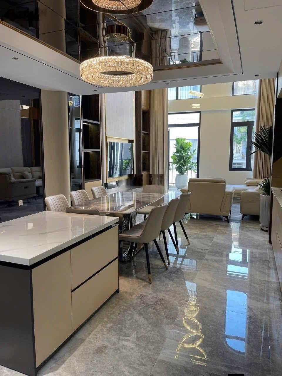 Ô tô vào nhà.Bán nhà A38 Tư Đình 68m, giá 25 tỷ 500 triệu.