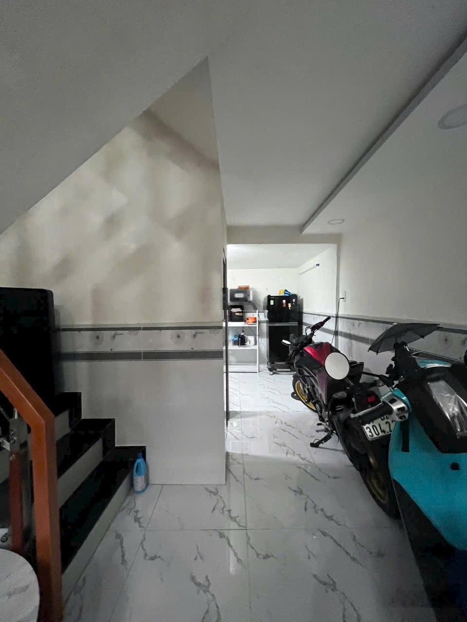 Bán nhà 3 tầng sát mặt tiền Phạm Thế Hiển, P6, Q8 giá chỉ 4,48 tỷ