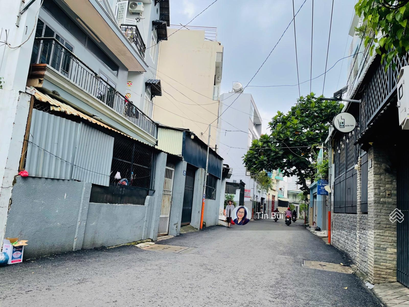 01 lô đất đẹp mặt tiền đường 7 - 86m2 ngang 4.7m, 50m ra Nguyễn Duy Trinh. Xây hầm + 5 tầng lửng