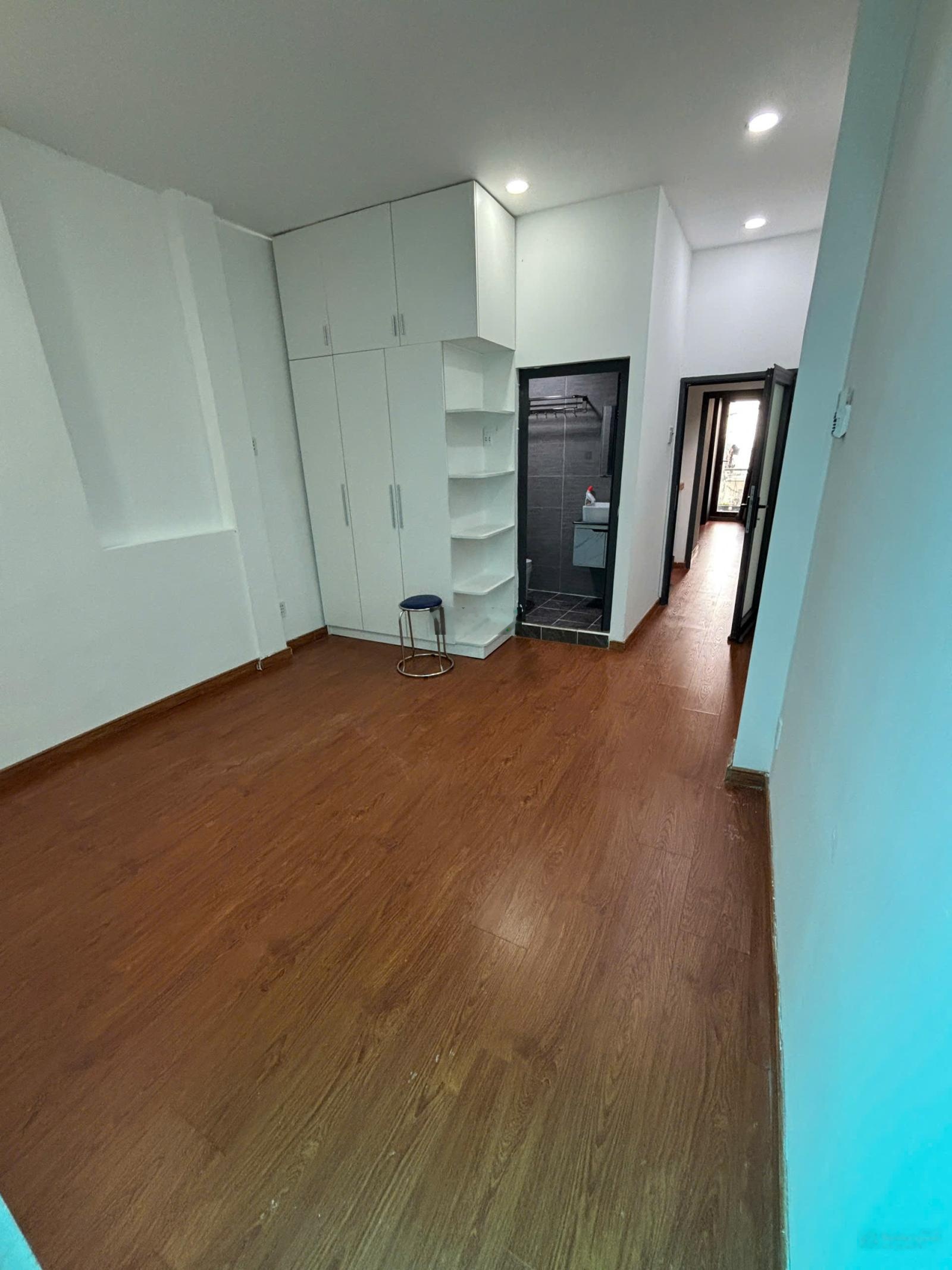 Cho thuê nhà nguyên căn - 3pn 4wc - hẻm 37 ngô tất tố bình thạnh