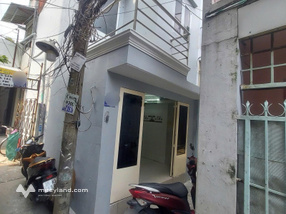 Nhà 2 tầng cách mặt tiền 20m - sổ hồng riêng- không lộ giới- giá 2 ty 060