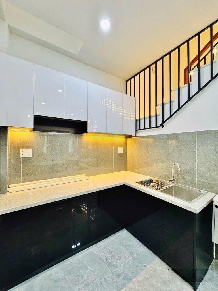 NHÀ MỚI KHU ĐỒNG BỘ XÂY MỚI , Tặng full nội thất cao cấp chỉ việc xách vali vào ở.