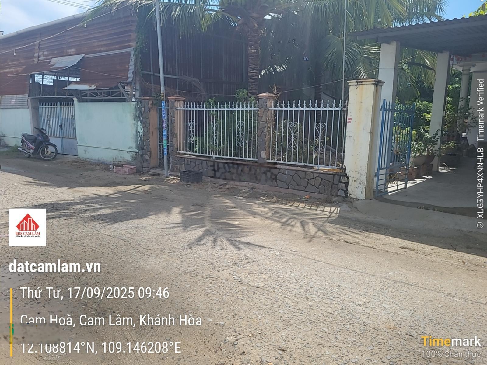 Đất thổ cư Cam Lâm khu dân cư gần Đầm Thủy Triều đường bê tông 7m giá 1tỷ450. Gọi ngay 0969876162