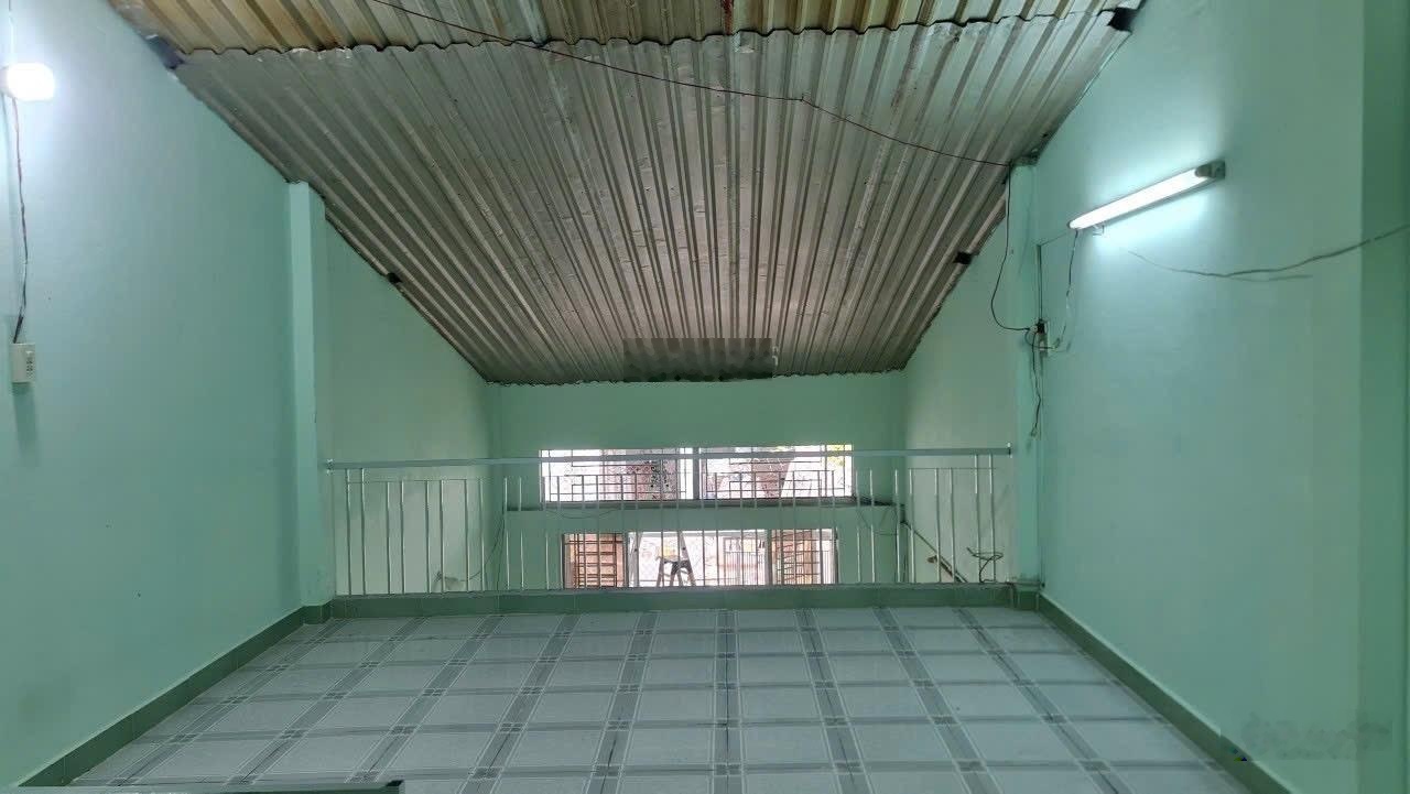 Bán Nhà Riêng tại Lê Đình Thám, 4,75 tỷ, 50m2, giá cực chất Hot! DT 4,1 x12 50 m2 khu vực VIP