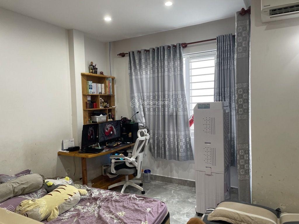 Nhà trung tâm quận 3 - cách 1 căn ra mặt tiền cmt8 - metro trước hẻm - 55m2