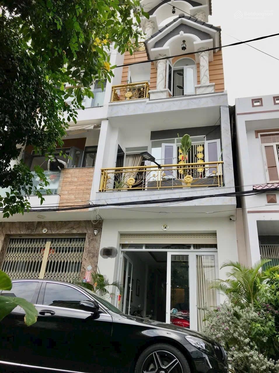 Nhà khu Tên Lửa An Lạc A giáp Q6 - đường 8m - 4 tầng - 4x14m - 4PN - khu dân trí - giá 8.5 tỷ