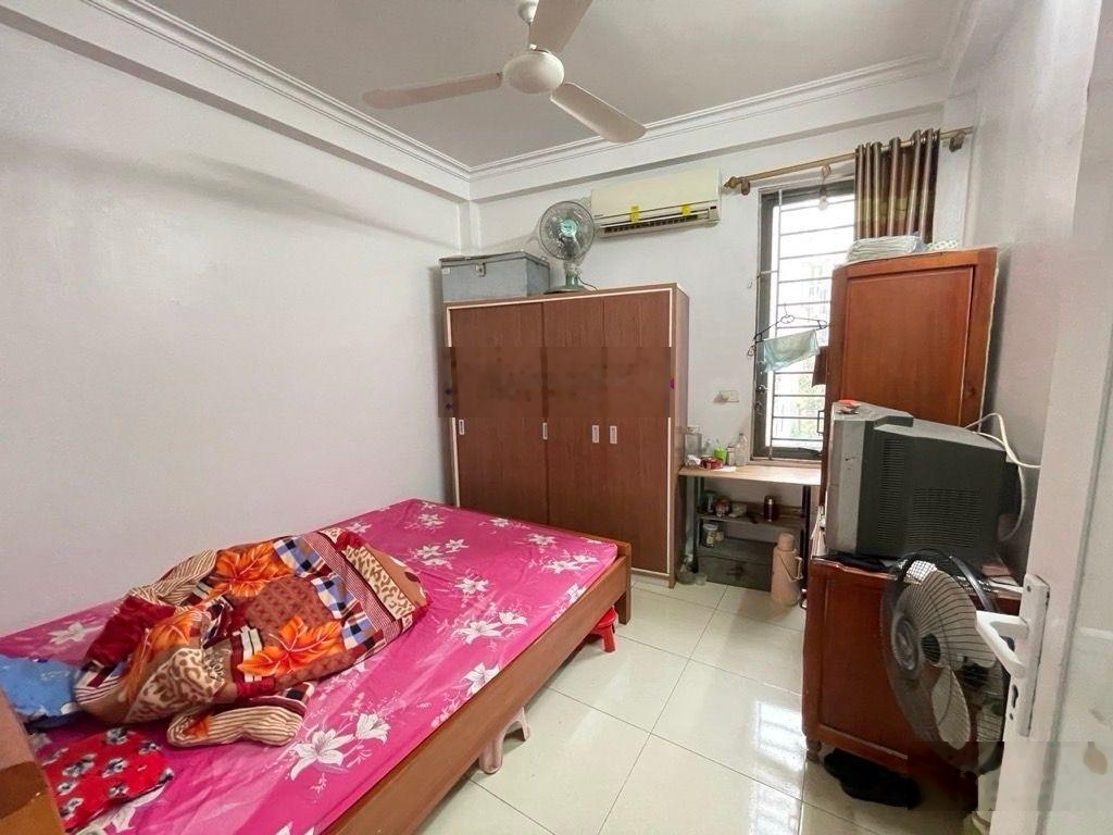 Nhà Gia Quất 36m2x4T, ô tô lùi cửa, nhà đẹp, ở ngay, ngõ thông, 5.5 tỷ 0976285499