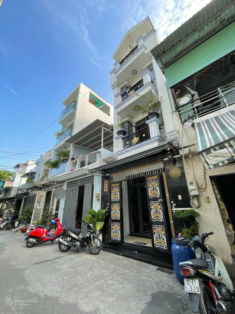 Chính chủ gửi bán nhà 3 tấm đường Bình Long ngay Văn Cao, diện tích: 4 x 17m, giá bán: 7.5 tỷ