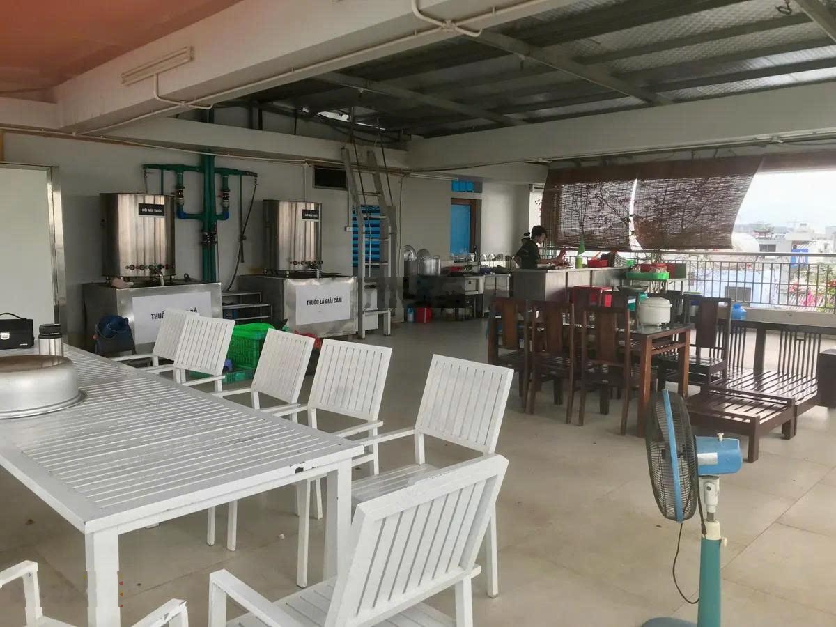 Bán tòa nhà mặt tiền nguyễn thiện thuật - 725.1m2 - 7 tầng - 260 tỷ - doanh thu trên 1 tỷ/tháng