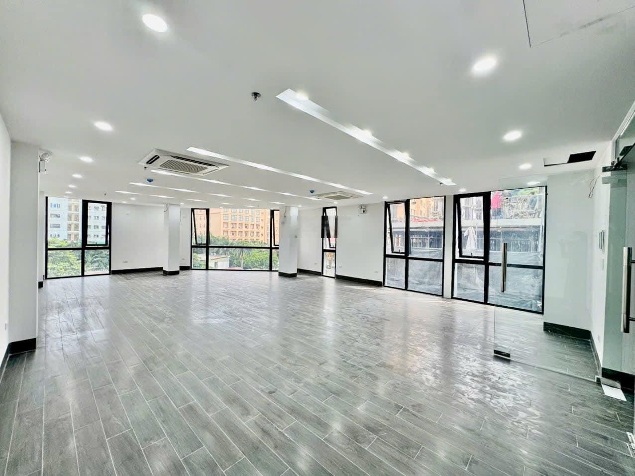 Chính chủ cho thuê sàn văn phòng 120m2 tại Trung Văn giá chỉ 20,5 Triệu