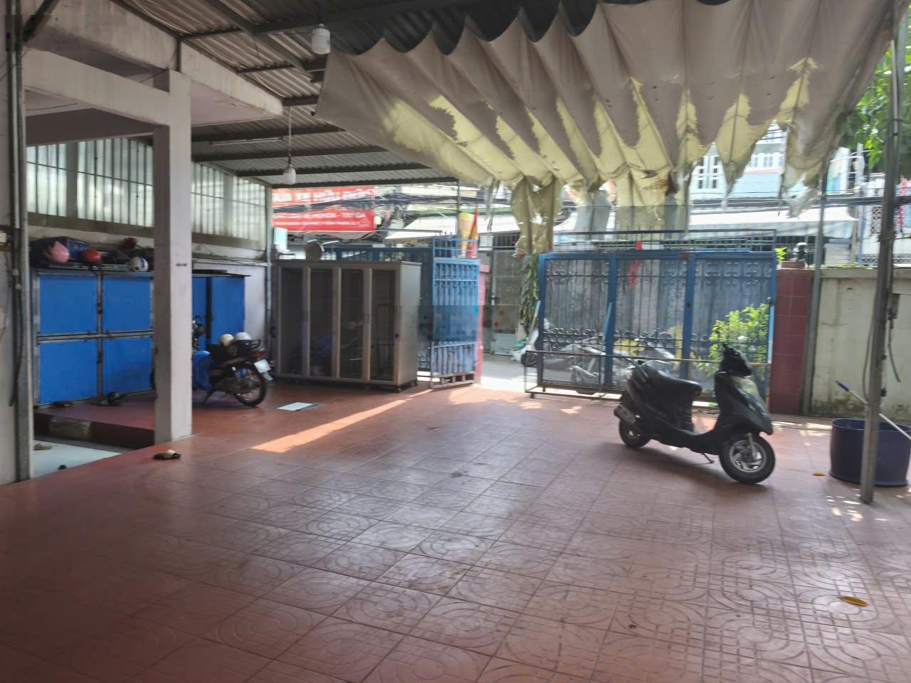 Bán đất 6x20 xây CCMN tại 350 đường Huỳnh Tấn Phát, Phường Tân Thuận, Quận 7, TP Hồ Chí Minh